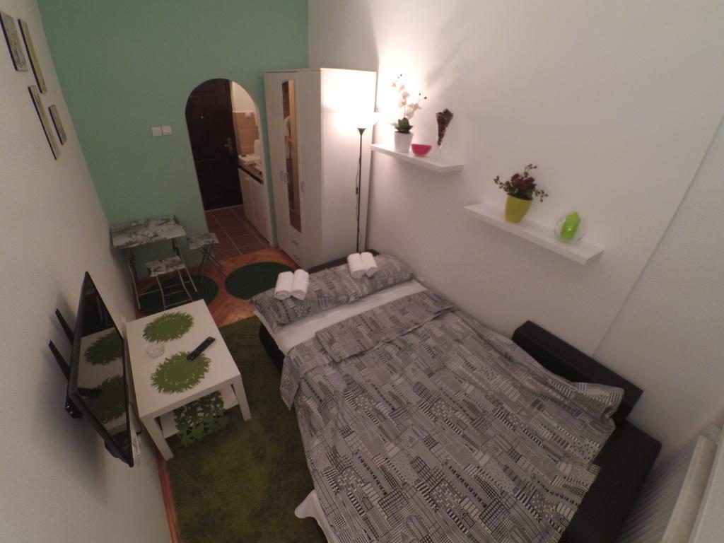Sleep And Go Pedja Leilighet Beograd Eksteriør bilde