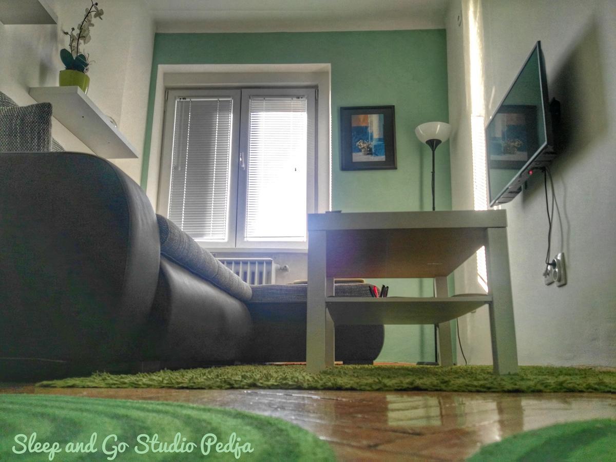 Sleep And Go Pedja Leilighet Beograd Eksteriør bilde
